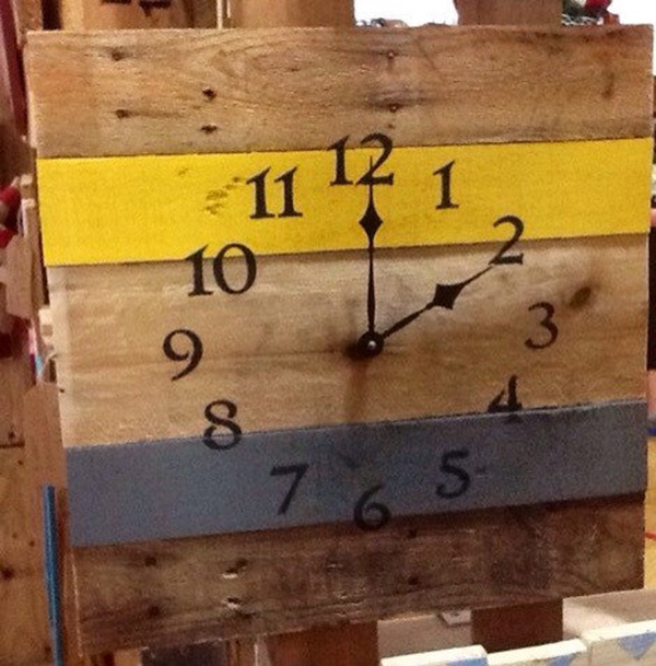 Sarı mavi palet saat